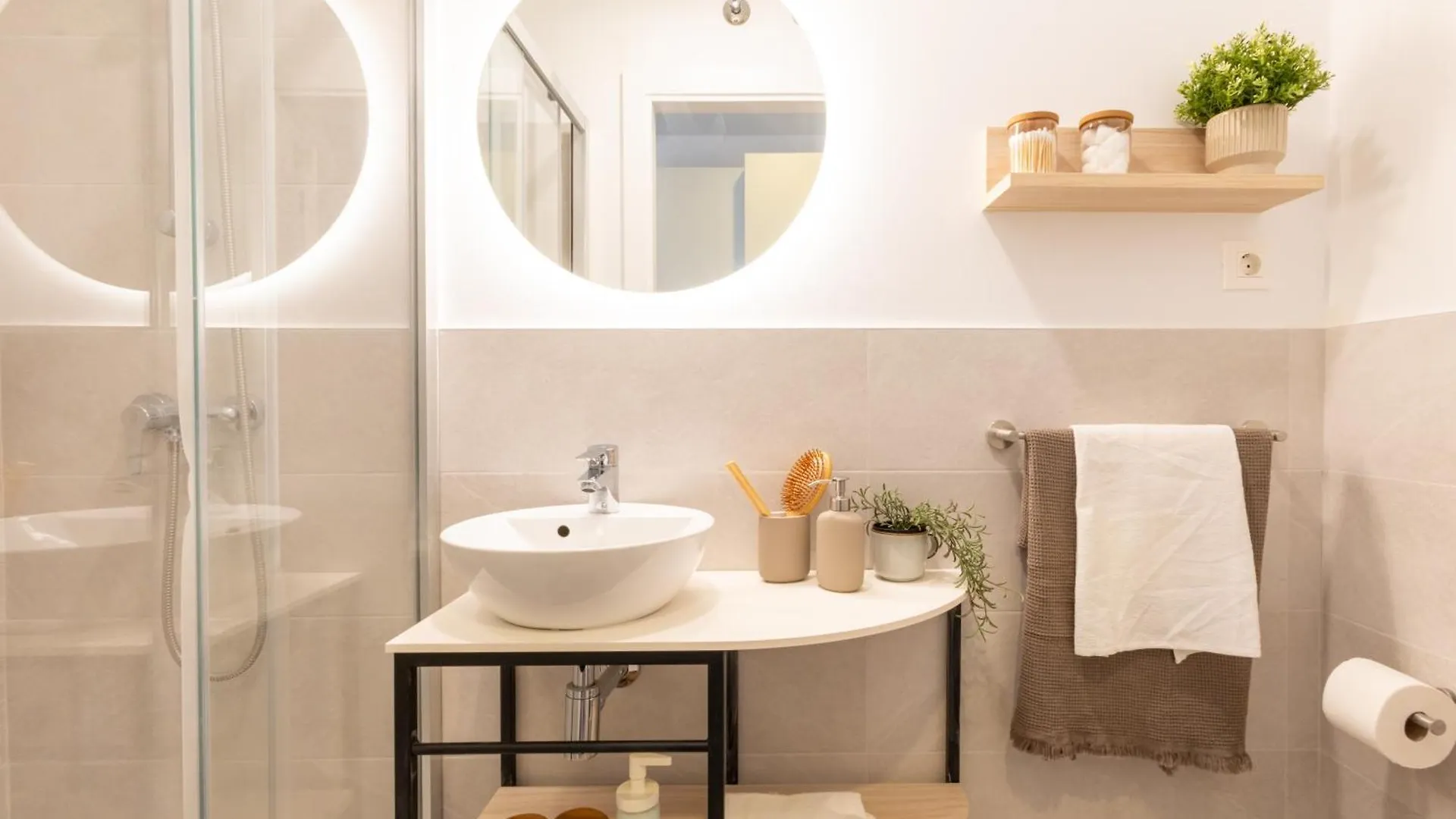 Aparthotel Vibe Stay Sevilla La Cartuja Spain